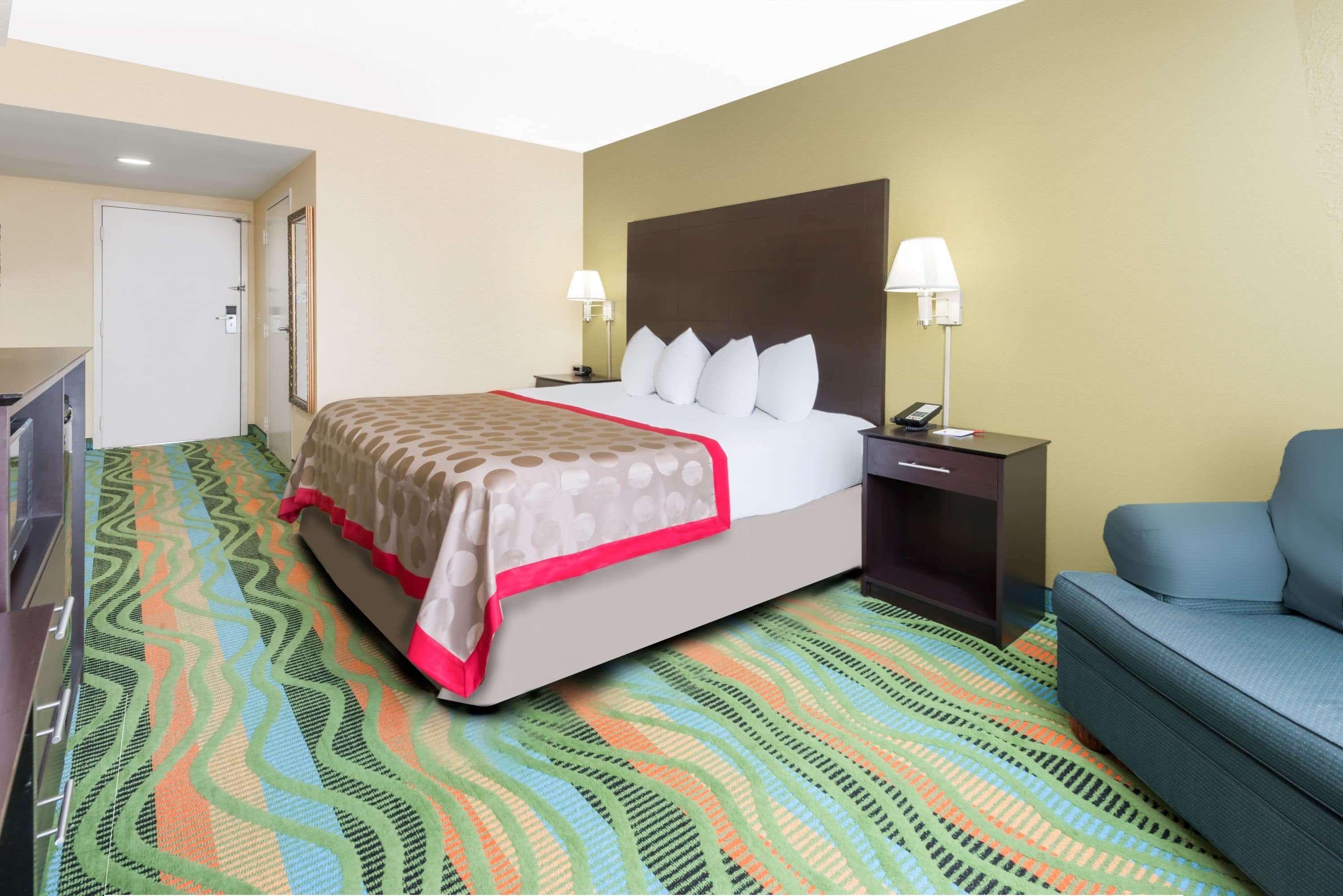 Ramada By Wyndham Vandalia Exterior photo